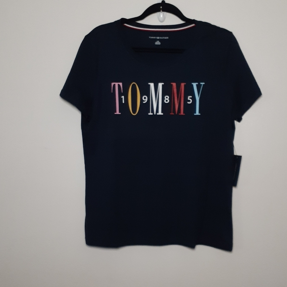 Tommy Hilfiger Women's Tee Shirt